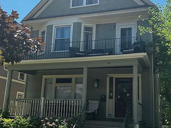 2nd image of 84 Manchester Pl