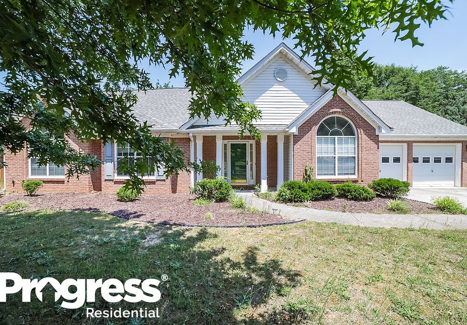 1st image of 2290 Shady Oaks Dr