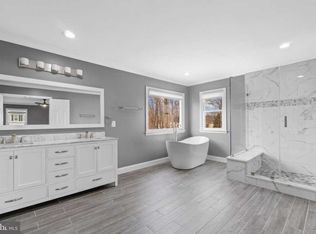 3733 Hetten Ln, Woodbridge, VA 22193