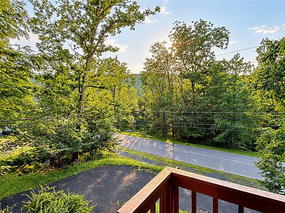 2nd image of 6271 Decker Rd