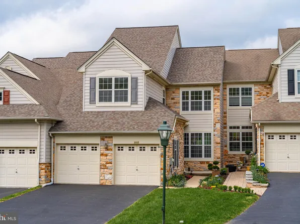 105 Greenbriar Dr, West Chester, PA 19382