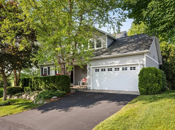 6298 Singletree Ln #15, Williamsburg, MI 49690