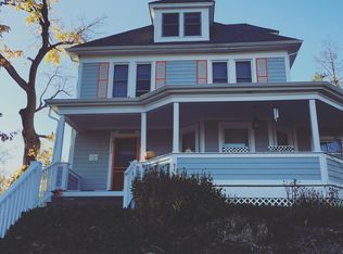 6 Adams St, Port Washington, NY 11050