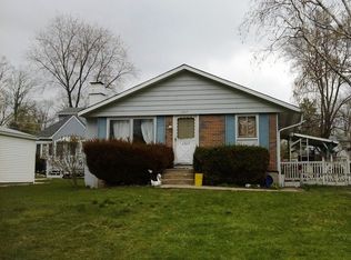 1317 Juneway Ter, Round Lake, IL 60073