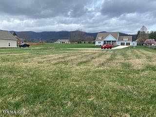 1st image of 138 Lilac Ln