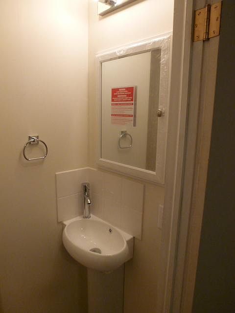 1/2 bath2
