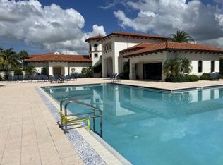 1415 SW 113th Ave, Hollywood, FL 33025