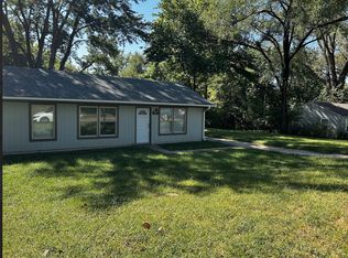 6005 Freeman Ave, Kansas City, KS 66102