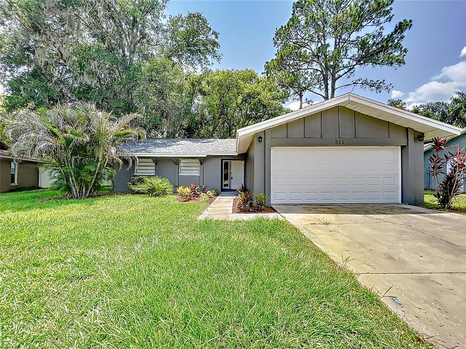 1st image of 211 Bentbough Dr
