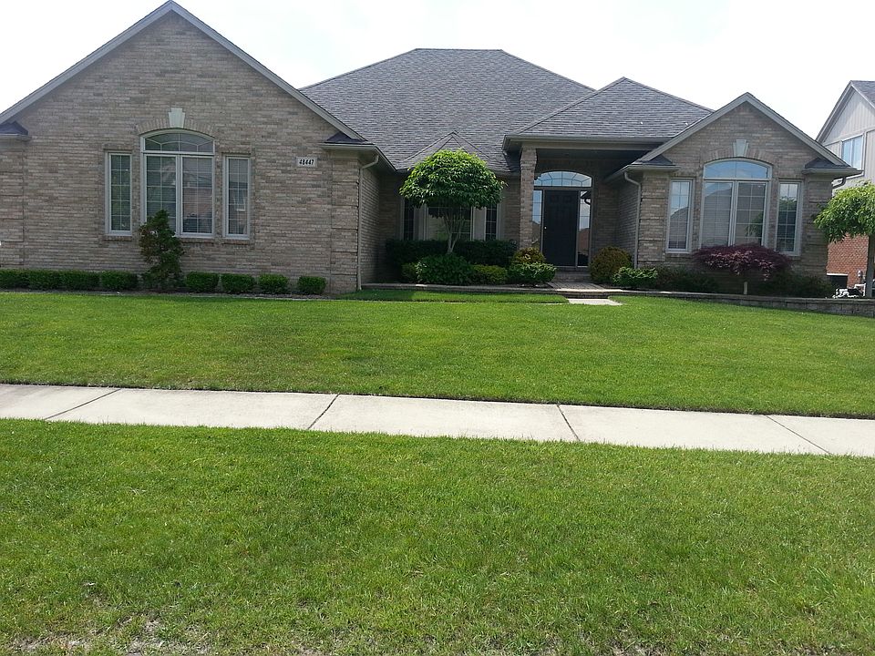 1st image of 48447 Brittany Parc Dr