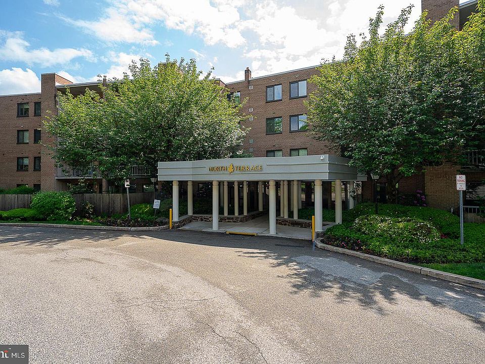 1st image of 1655 Oakwood Dr APT N201
