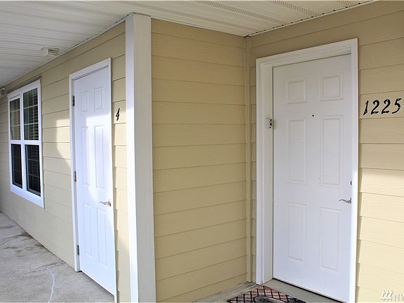 2nd image of 1600 Ocean Ave #1225