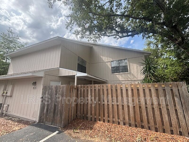 1st image of 4638 Lighthouse Cir Unit 1