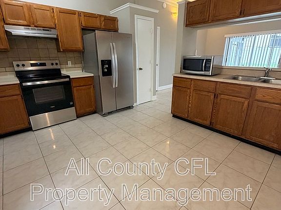 2nd image of 12178 Blackheath Cir