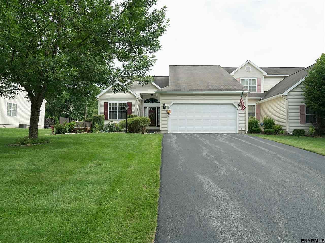 32 Cedar Ct, Queensbury, NY 12804 Zillow