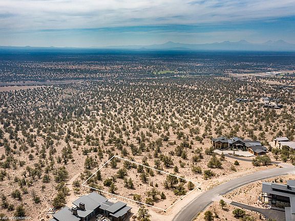 3rd image of SW Seven Peaks Loop Lot 795