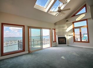 16 Milford St APT 12, Hull, MA 02045