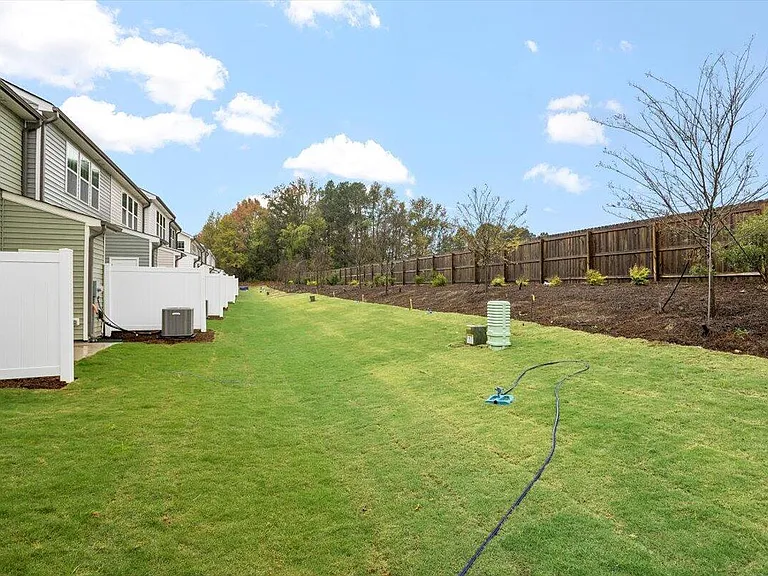 74 Amaryllis Ln — Photo 7