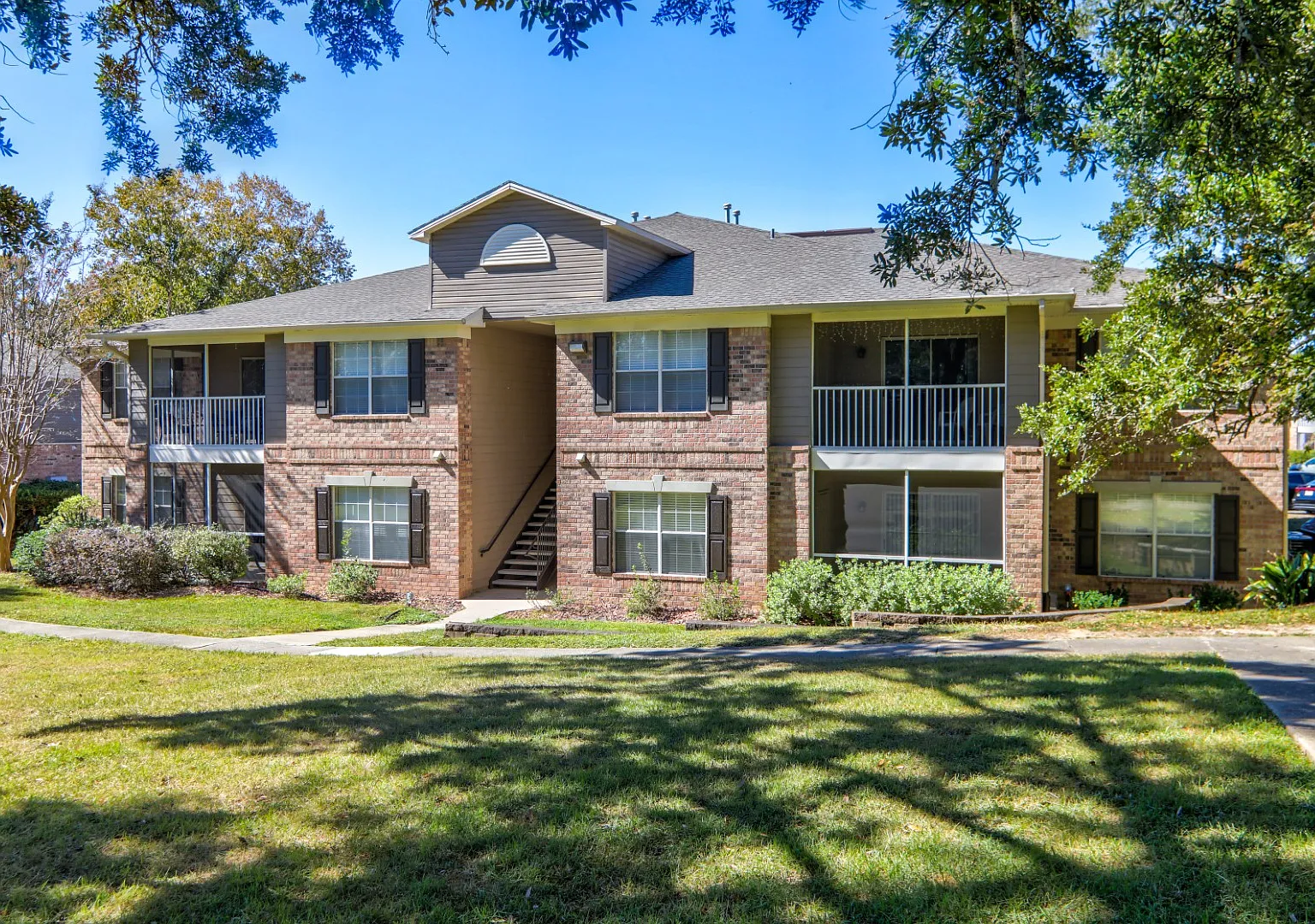 Kings Mill Apartment Homes — Photo 1