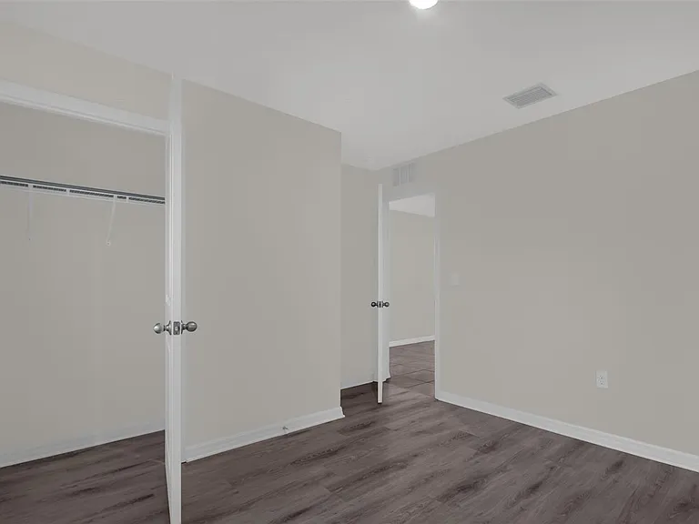 9109 SW 45th Ter — Photo 17
