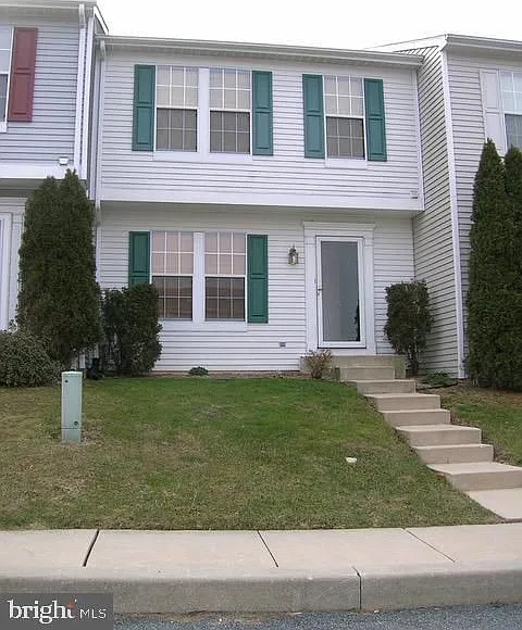 4 E Shetland Ct