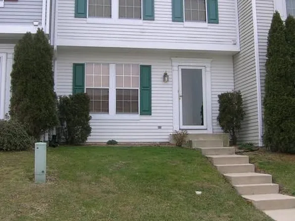 4 E Shetland Ct, Newark, DE 19711