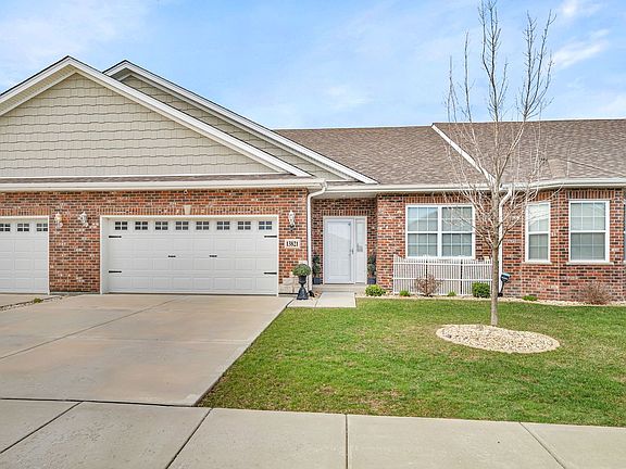 2nd image of 13821 W Chase Ct