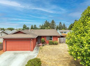 243 Bacchetti Dr, Eureka, CA 95503