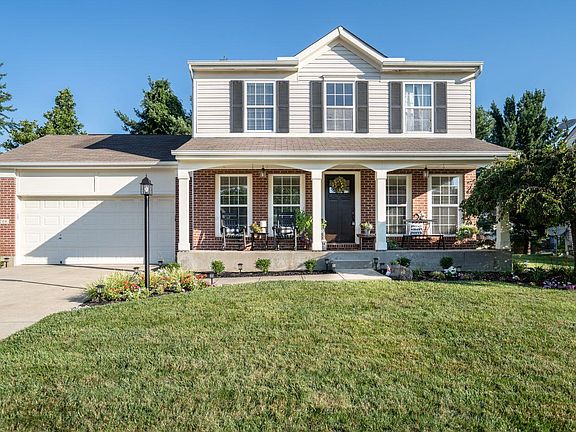 2nd image of 1204 Creekstone Dr