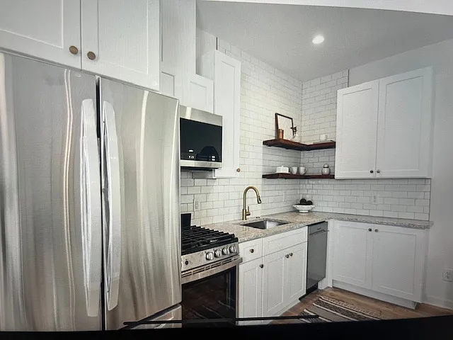 42 Poinsett St #A — Photo 7
