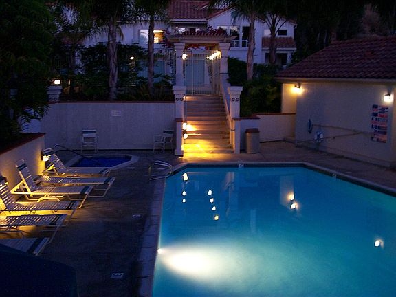 5th image of 9990 Scripps Westview Way