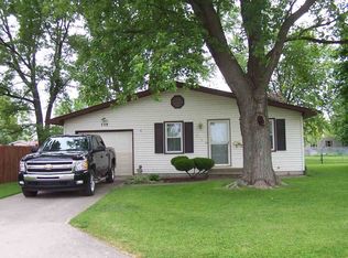 739 W Horton St, Bluffton, IN 46714