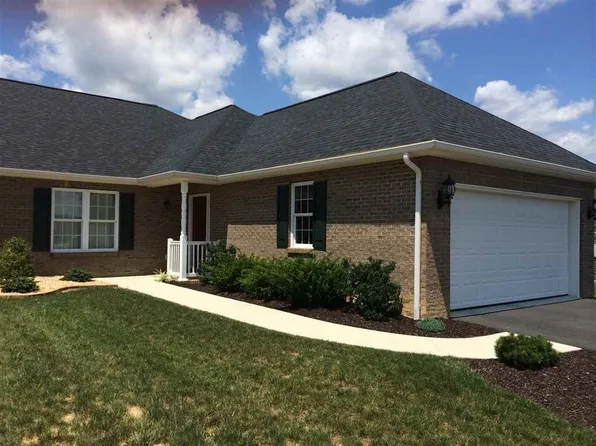 30 Jenna Ln, Fishersville, VA 22939