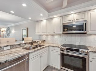 693 Seaview Ct UNIT PENTHOUSE 3, Marco Island, FL 34145
