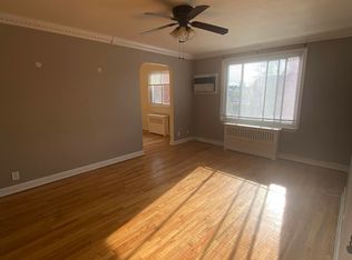 21-27 150th St #2, Whitestone, NY 11357