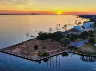 4574 Sabine Ct, Gulf Breeze, FL 32563