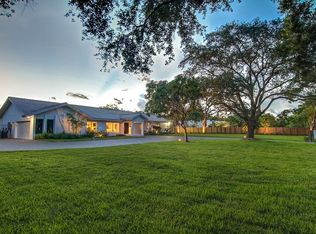 10220 SW 72nd Ave, Pinecrest, FL 33156