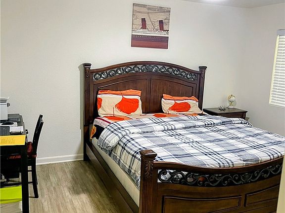 4th image of 28360 Simsalido Ave