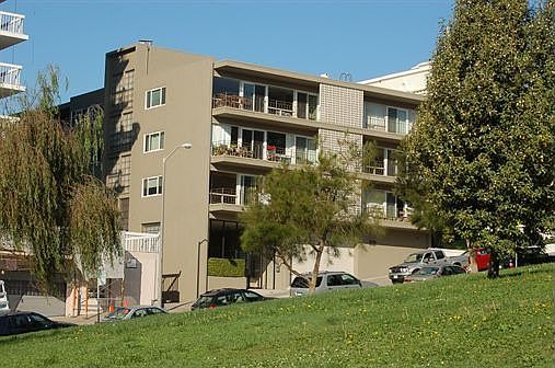 1st image of 2121 Laguna St APT 2