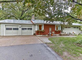 378 8th St N, Bayport, MN 55003