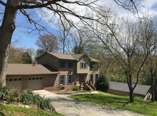 716 Pine Valley Rd, Knoxville, TN 37923