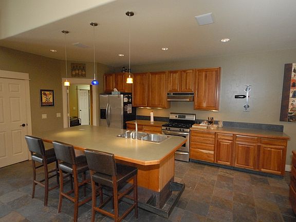 3rd image of 377 Annie Glade Dr