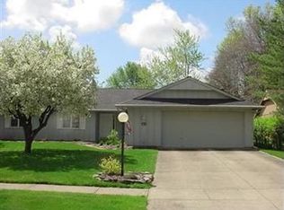 21909 Little Brook Way, Strongsville, OH
