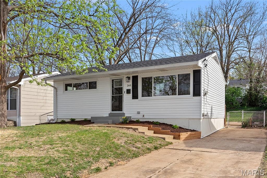 260 Floralea Pl, Saint Louis, MO 63127 | Zillow