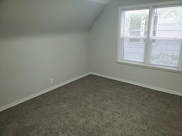 1329 N Meade St — Photo 11