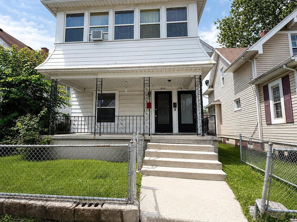 1st image of 834 Dunwood Ct