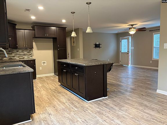 5th image of 920 Mack Edisto Rd