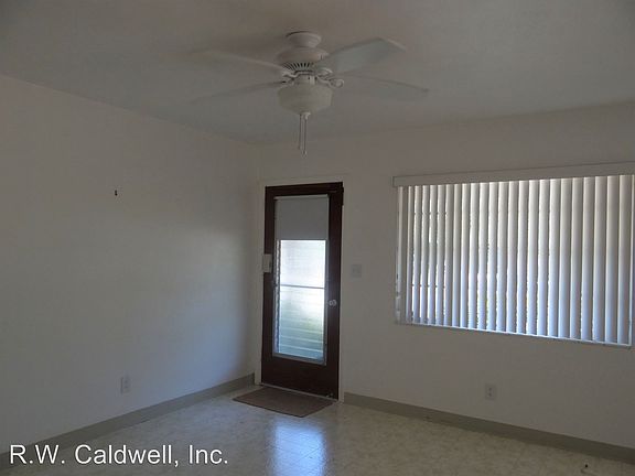 5th image of 5318 8th Ave S