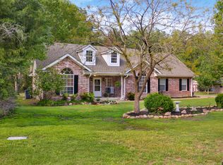 155 Meadow View Path, Holly Lake Ranch, TX 75765