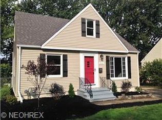 5312 Robinhood Dr, Willoughby, OH 44094